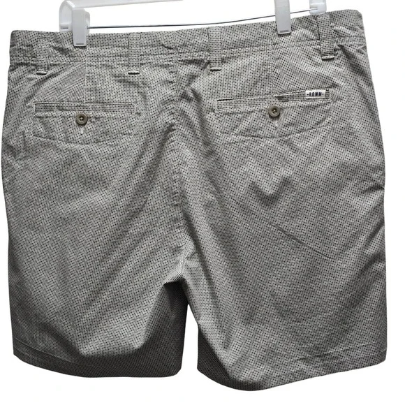 ROWM Mens Size 38 Geometric Micro Print Chino Shorts Grey White Stretch Cotton - Picture 2 of 6